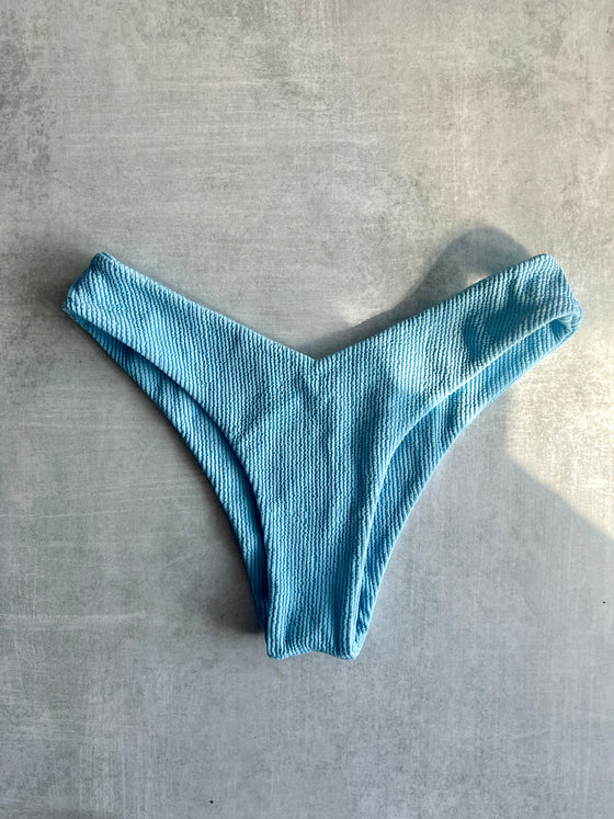 Nova V Bottoms - Aqua Crinkle