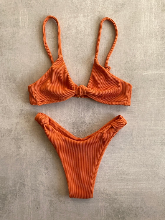 Sydney Knot Ribbed Set - Burnt Orange