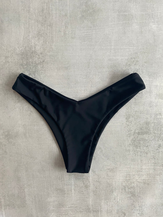 Nova V Bottoms - Black