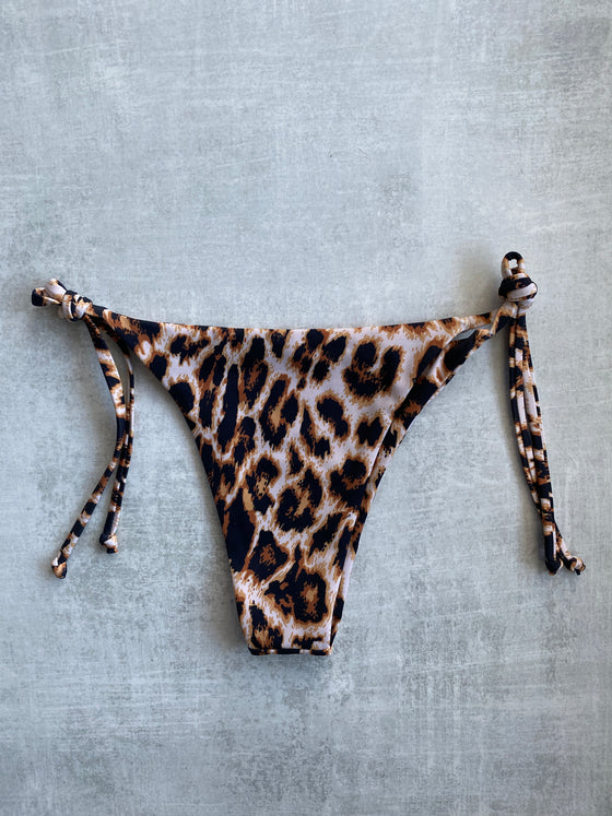 Leia String Bottom - Leopard